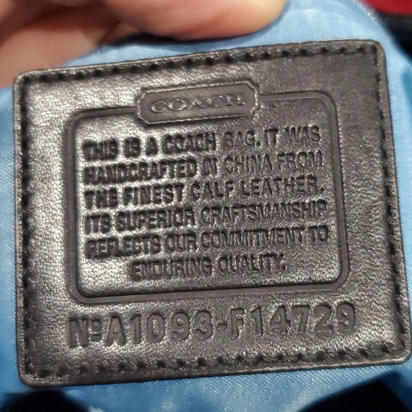 Coach shiny patent leather black and tan handbag or crossbody bag - Picture 9 of 10